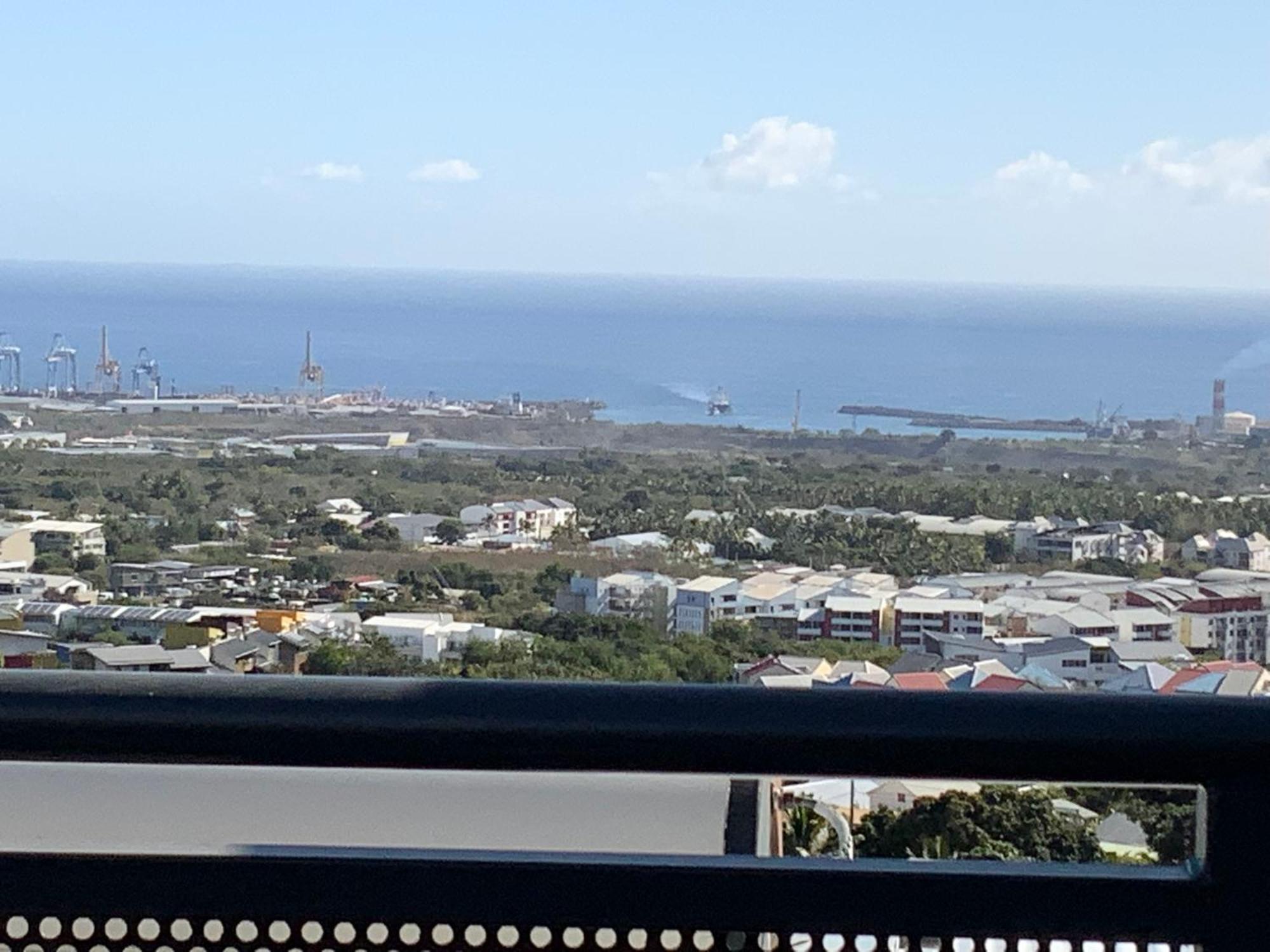 Appartement 3 Etoiles Sauna Vue Superbe Ti Kaz Miyou 2 La Possession Zewnętrze zdjęcie